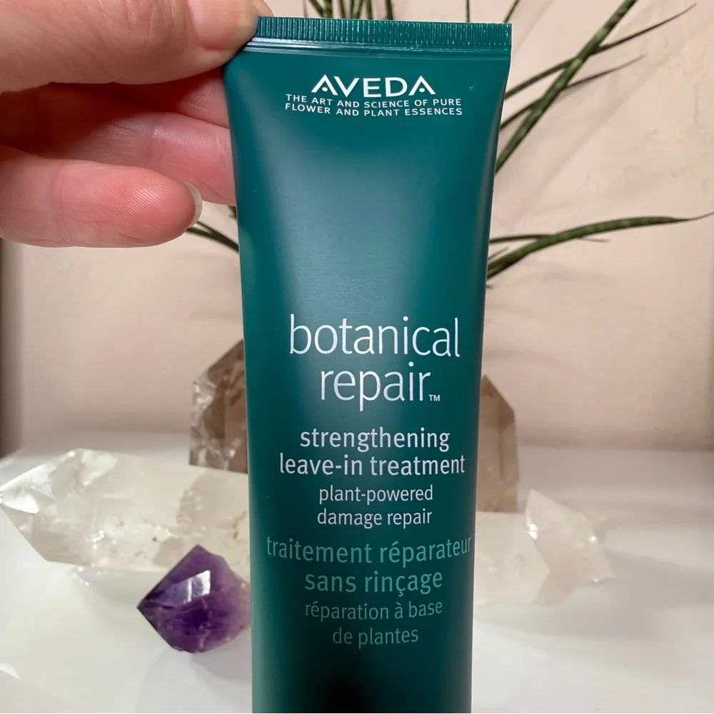 Aveda Botanical Repair™ Strengthening Leave-In Treatment 3.4 fl oz. / 100ml - Picture 8 of 13